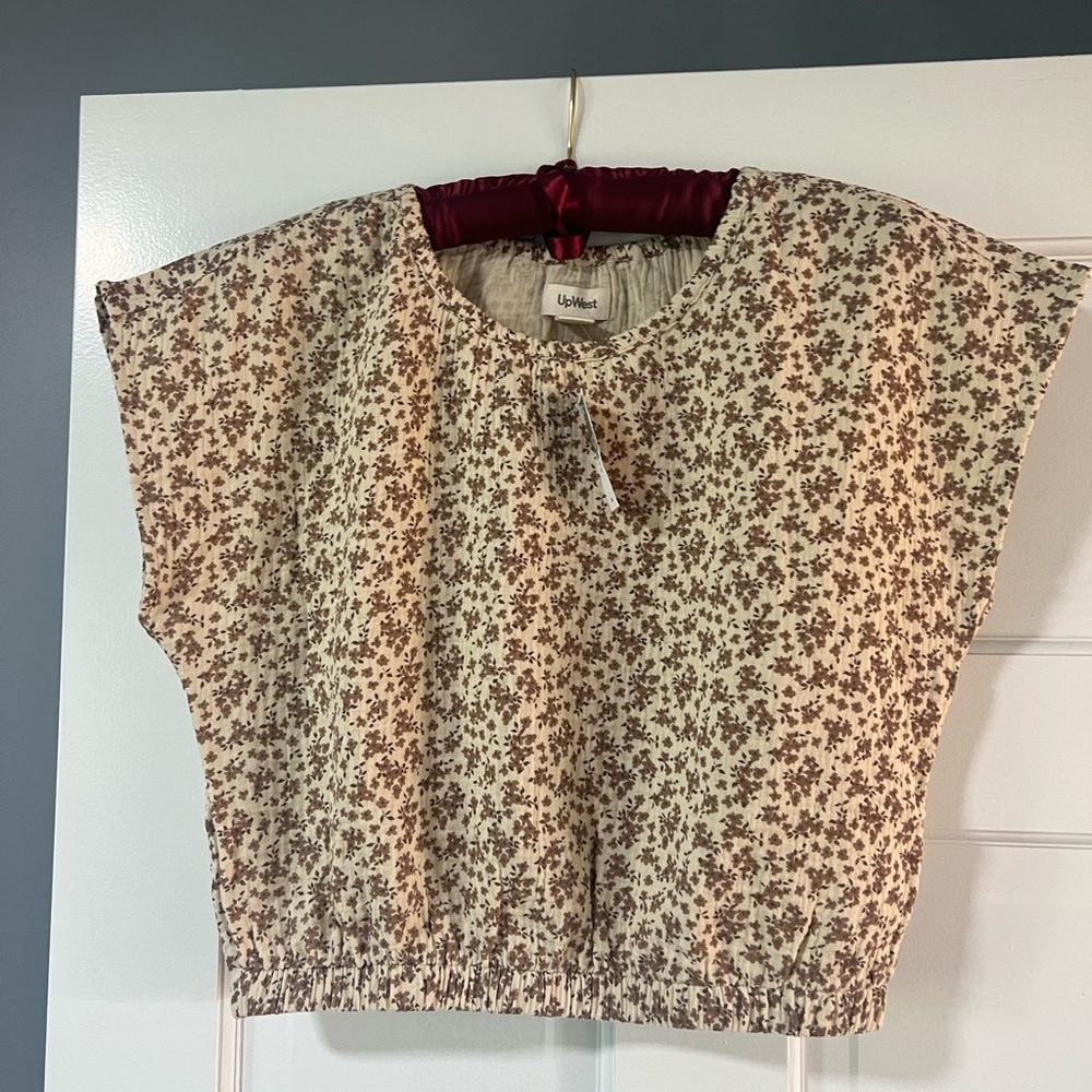 Cinched Hem Coastal Cotton Top size small